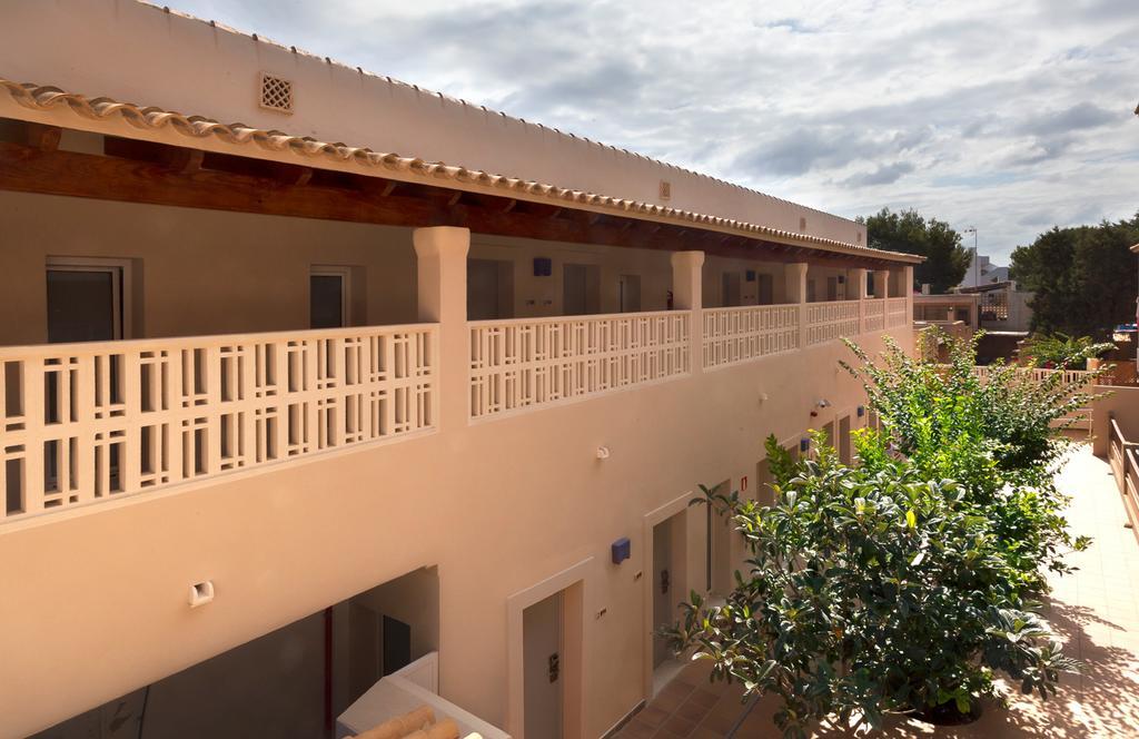 Hotel Voramar - Emar Hotels Es Pujols Esterno foto