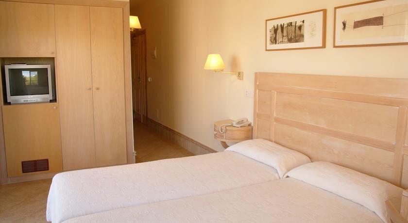 Hotel Voramar - Emar Hotels Es Pujols Esterno foto